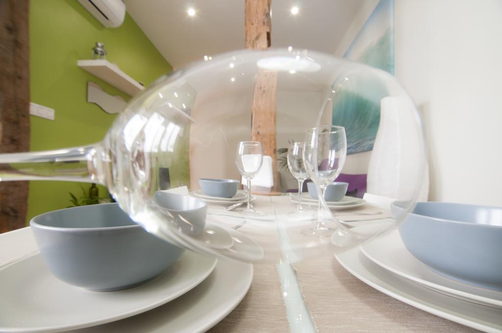 Amparo Apartment Мадрид Екстериор снимка