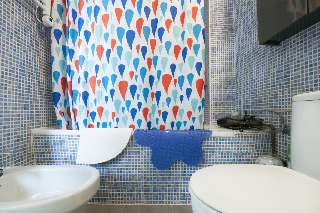 Amparo Apartment Мадрид Екстериор снимка