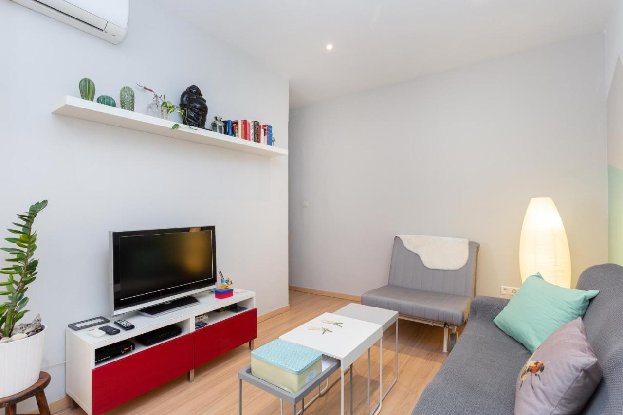 Amparo Apartment Мадрид Екстериор снимка