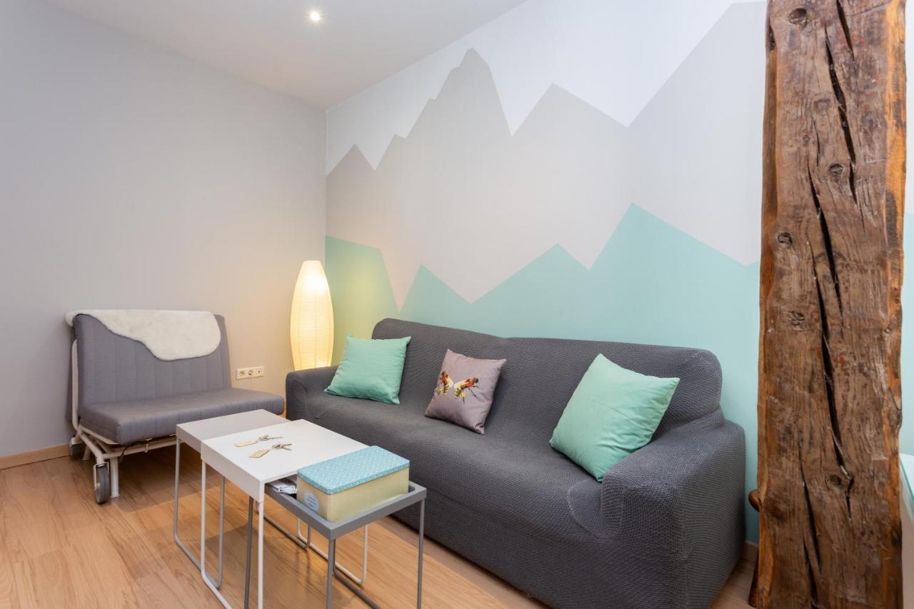 Amparo Apartment Мадрид Екстериор снимка